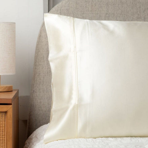 LuCara® Mulberry Silk Pillowcases