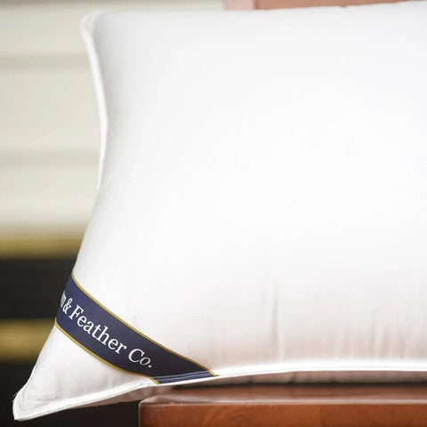 Classic Hotel Collection Pillow, Standard / 1 Pack